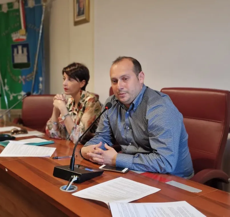 conslulta amato e lio